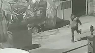 Yatalak ve felçli kardeşlerin evine giren hırsızlar yakalandı