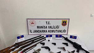 Akhisar'da silah kaçakçılığı operasyonu