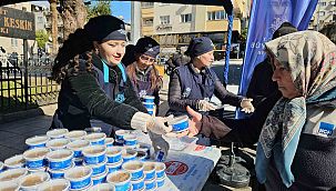 Aydın Büyükşehir, 6 Şubat'ın yıldönümünde helva hayrı yaptı