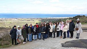 Güzelbahçe'de önce ders sonra doğa yürüyüşü