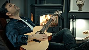 İsmail Özkan'dan Sevgililer Günü'ne Özel Sürpriz