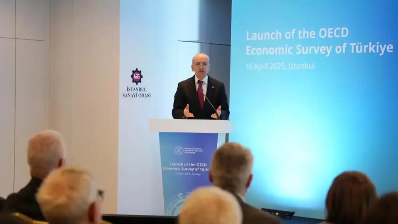 Bakan Şimşek: "Enflasyonu düşürmeyi başaracağız"