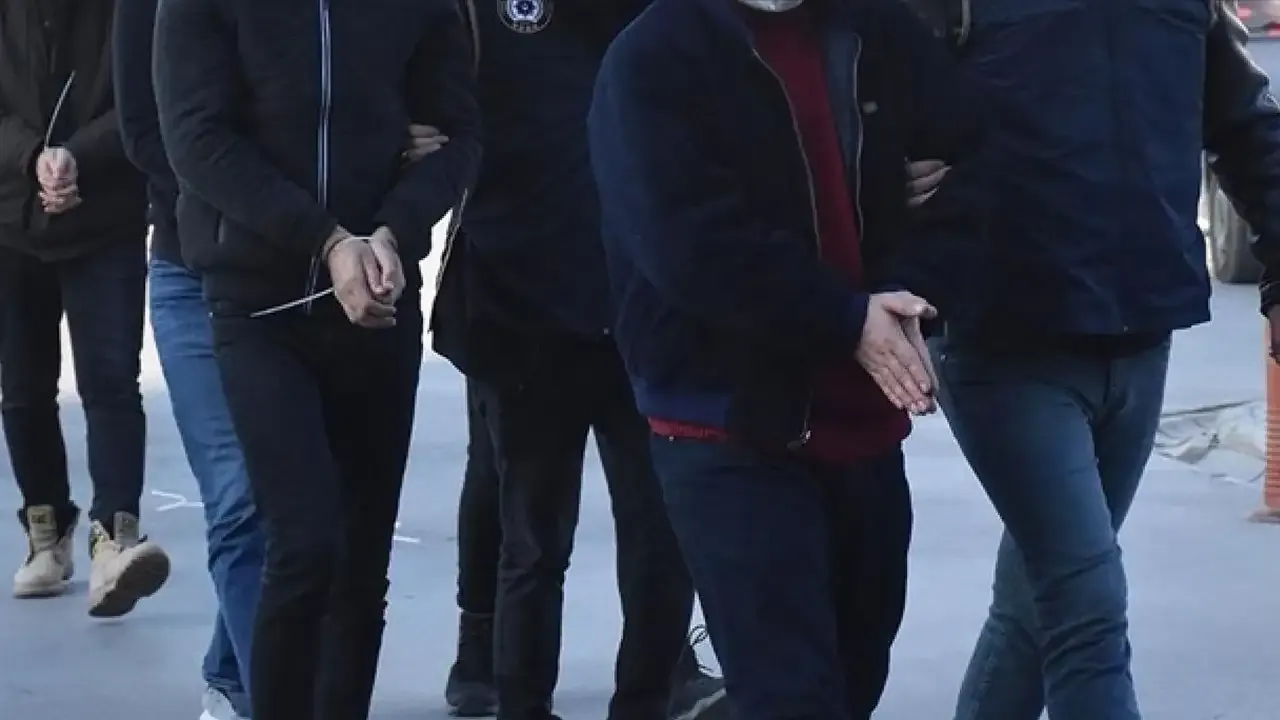 1,7 Milyar TL'lik Dolandırıcılıkta 64 Kişi Gözaltında