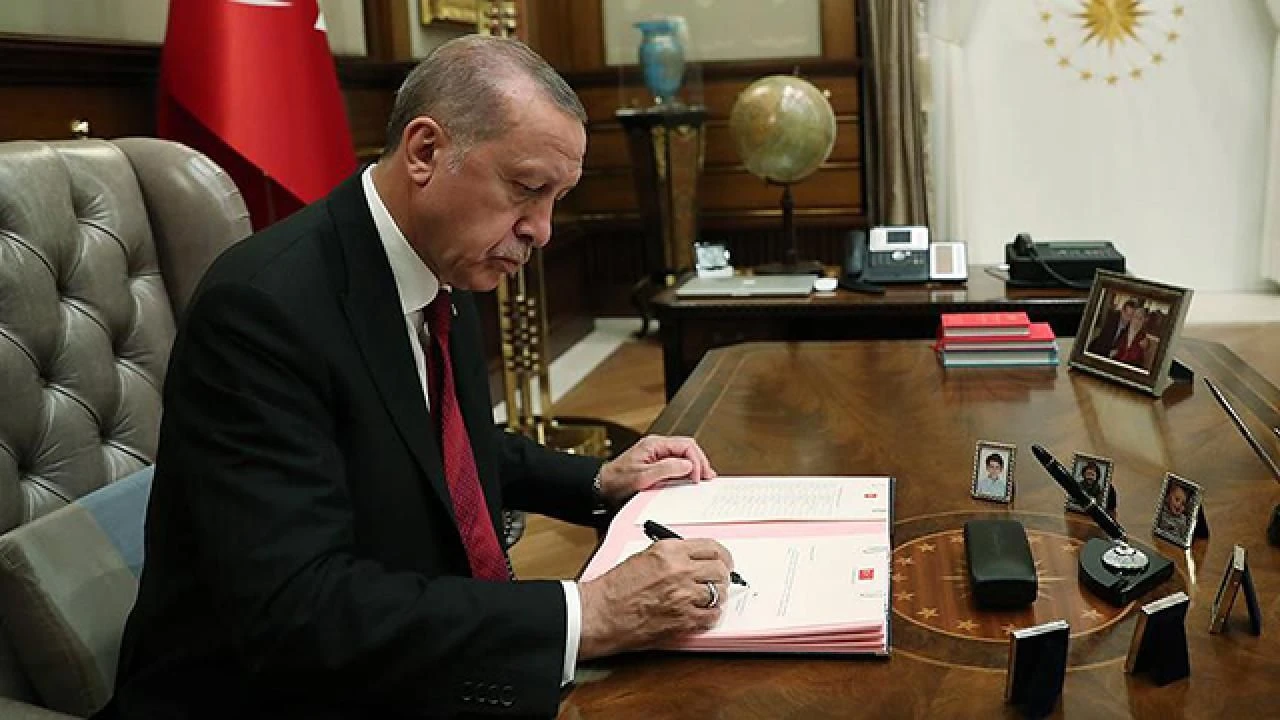 Cumhurbaşkanı Erdoğan'dan 7 üniversiteye rektör ataması