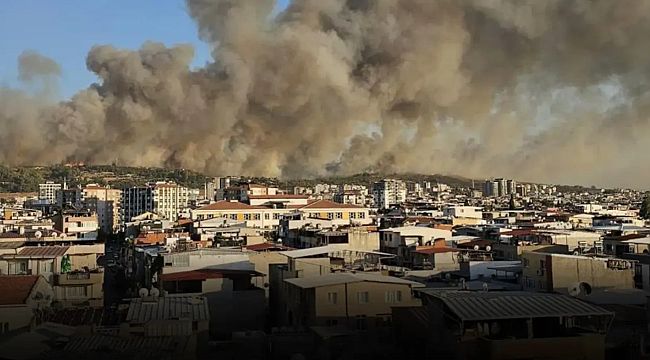 Dumanlar İzmir'i kapladı: Buca yangını kontrol altına alınıyor