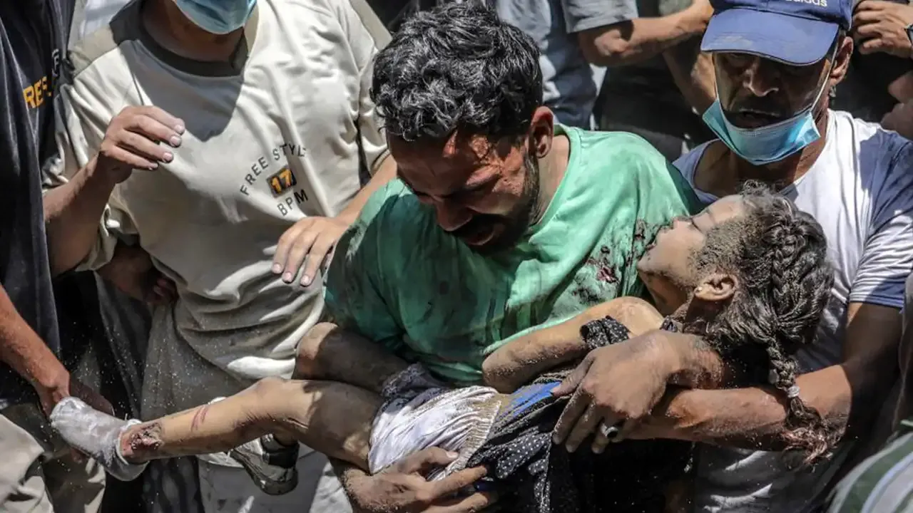 İsrail, Gazze'de günde ortalama 28 çocuğu öldürüyor