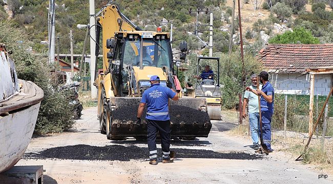 İZBETON'un asfalt çalışmaları tam gaz
