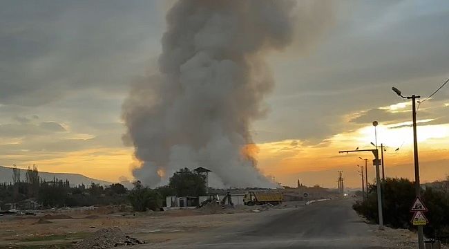 Kemalpaşa çöplüğünde yangın