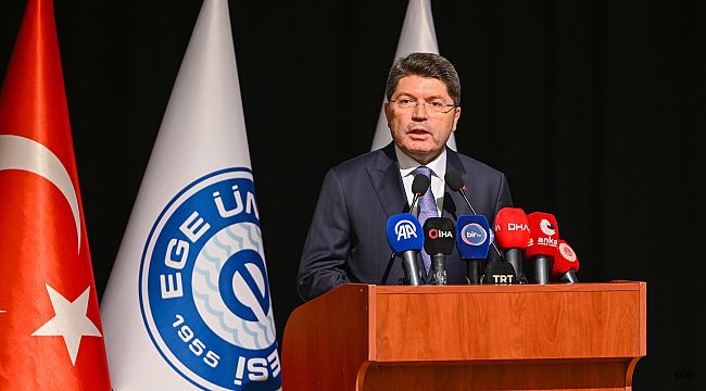 Bakan Tunç'tan İzmir'de yeni anayasa mesajı