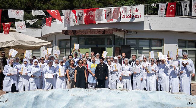 Bornova Belediyesi'nden istihdama tatlı dokunuş