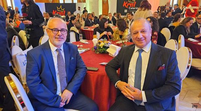 Bükreş'te Bir Gece, İki Gurur