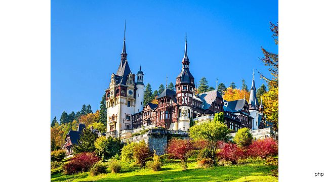 Peleș Şatosu, en popüler turistik destinasyon