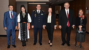 Romanya'nın Millî Günü İzmir'de Görkemli Bir Törenle Kutlandı