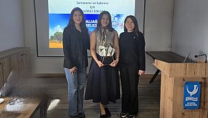 Aliağa Belediyesi'nden Aile İçi İletişimi Güçlendiren Ergenlik Semineri