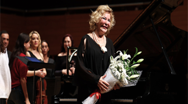 İsmet İnönü Mozart Eserleriyle Anıldı