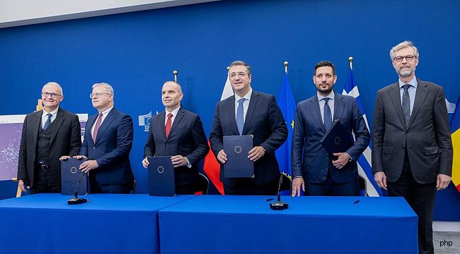 Yunanistan, Bulgaristan ve Romanya, sınır ötesi ulaşım altyapısında iş birliği için mutabakat zaptı imzalad