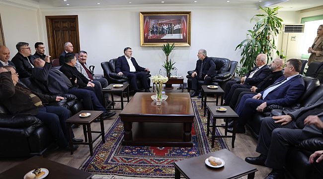 AK Parti İzmir İl Başkanı Saygılı'dan Yalçın Ata'ya ziyaret