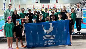 Aliağa Yüzmede İstikrarlı Başarısını Sürdürdü
