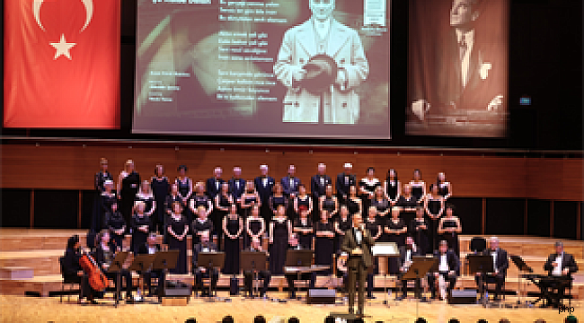 Atatürk, AASSM'de sevdiği şarkılarla anıldı