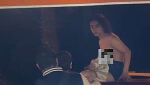 Buca'da Kadın Park Halindeki Araca Çıktı