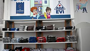 Kuşadası'nda ihtiyaç sahibi çocuklar ücretsiz yeni kıyafetlerle buluşuyor