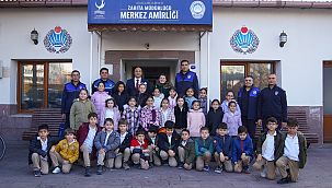 Minik Öğrencilerden Aliağa Zabıtasına Ziyaret