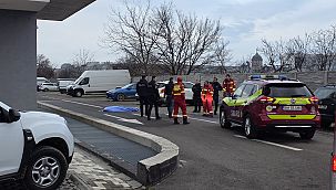 Ortaokul öğrencisi terastan düştü, hayatını kaybetti