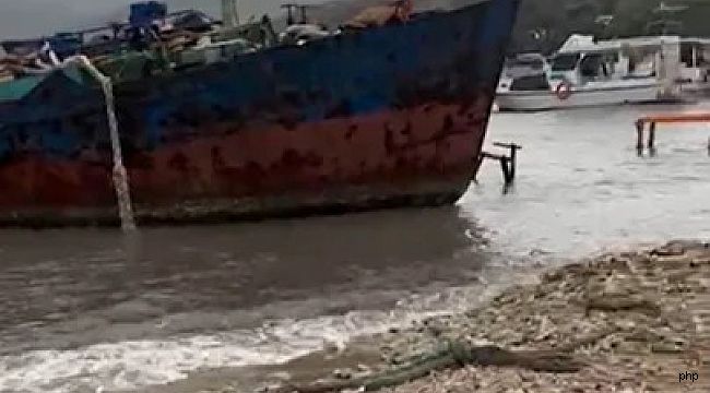 Urla Demircili Sahili'nde izinsiz gemi sökümüne 2,3 milyon lira ceza uygulandı