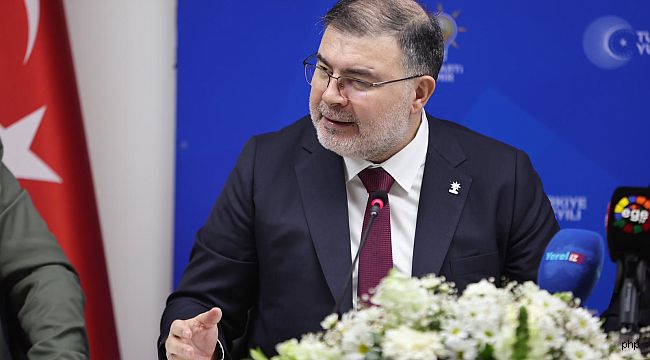 "Bir yaya üst geçidini bitiremeyen anlayış büyük projeleri konuşamaz"