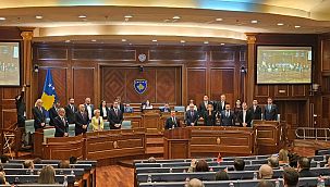 Kurti hükümeti Meclis'ten güvenoyu aldı