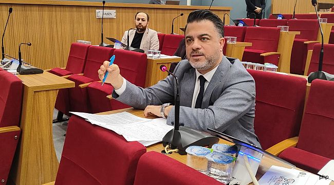 AK Partili Kocabaş'tan ESHOT ve İZBAN Zammına Sert Eleştiri