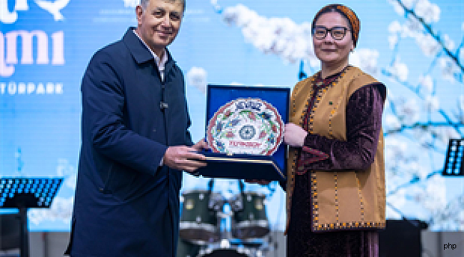 Bahar Bayramı İzmir'e çok yakıştı