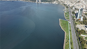 İzmir Körfezi'nde tarihin en kapsamlı dip taraması sürüyor