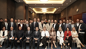 İzmir'de Azerbaycan'ın yatırım fırsatları tanıtıldı