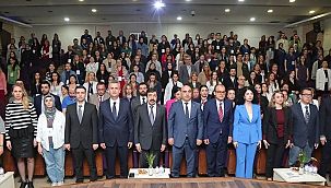 İzmir Kâtip Çelebi Üniversitesi ve İzmir Atatürk Eğitim ve Araştırma Hastanesi iş birliğinde sempozyum