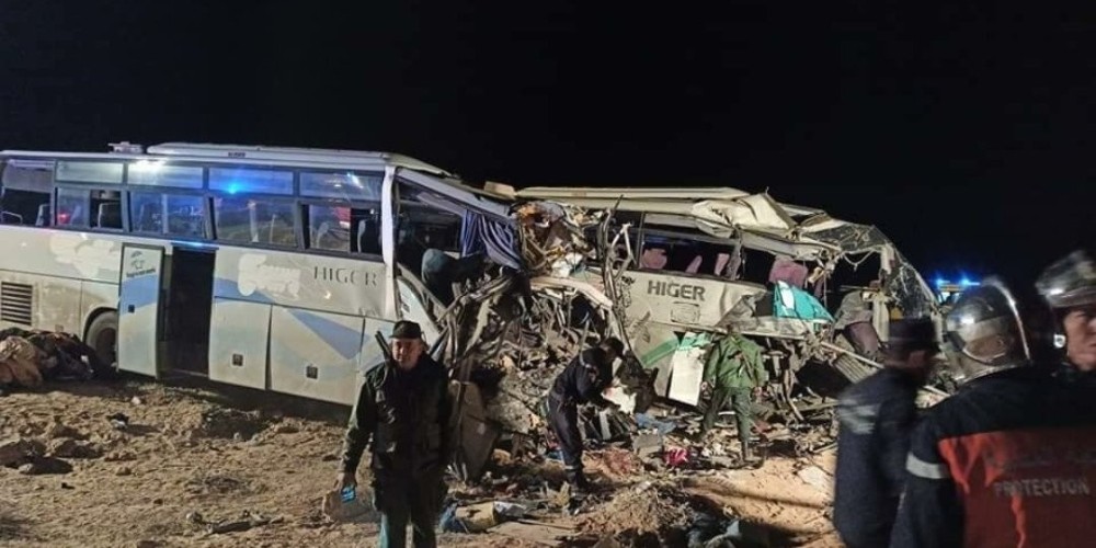 Cezayir'de yolcu otobüsleri çarpıştı: 12 ölü, 46 yaralı