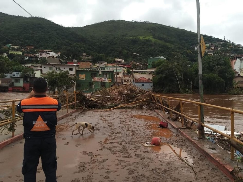 Brezilya'da sel felaketinde ölü sayısı 53'e yükseldi
