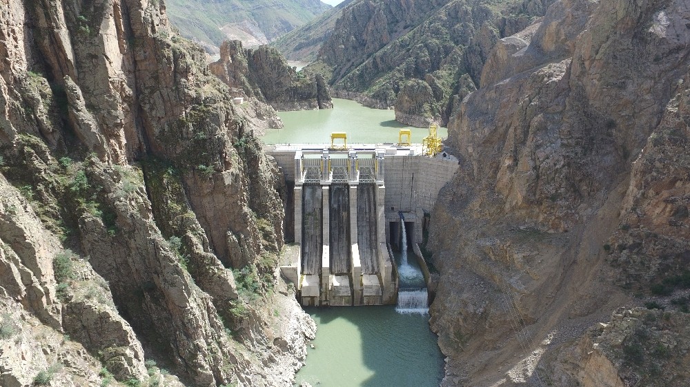 DSİ Erzurum'da 6 baraj 14 gölet yaptı