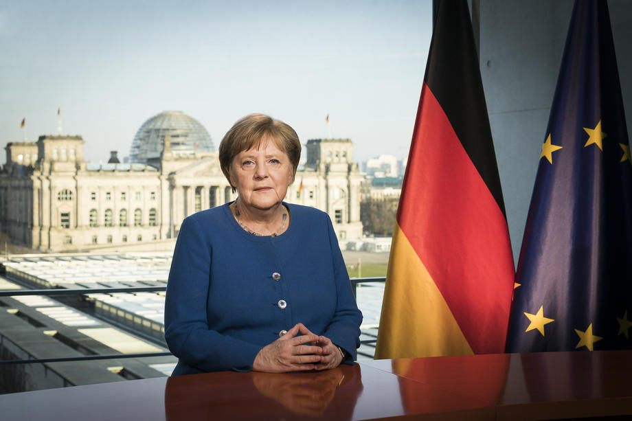 Almanya Başbakanı Merkel'in korona virüsü testi negatif