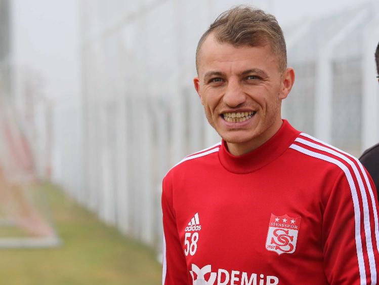 Sivasspor'un demirbaşı: Ziya Erdal