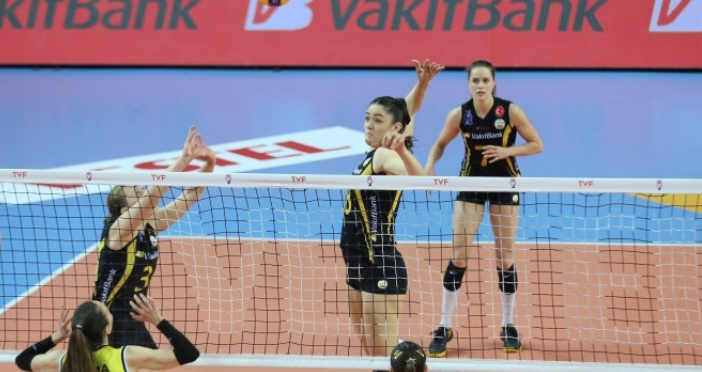 vakıfbank 3-1 mağlup ederek adını finale yazdırdı.