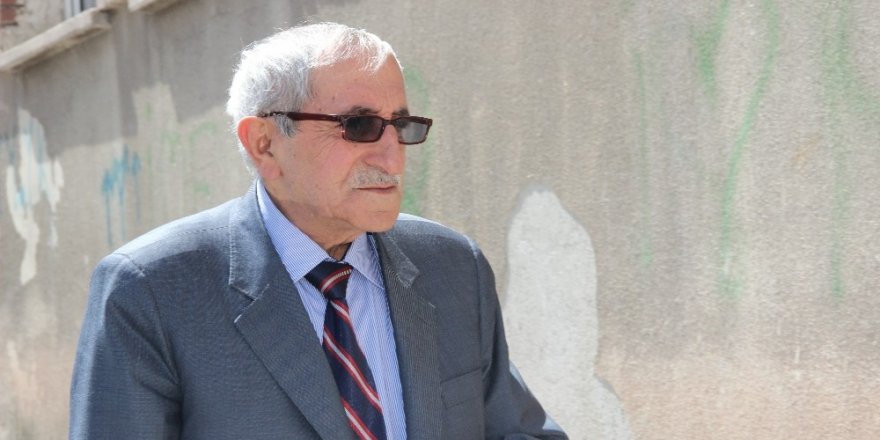 Erzurum'un en eski muhtarı 42 yıldır görevde