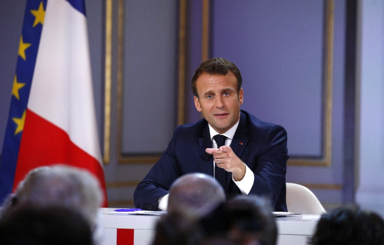 Macron Fransa'nın yeni yol haritasını açıkladı