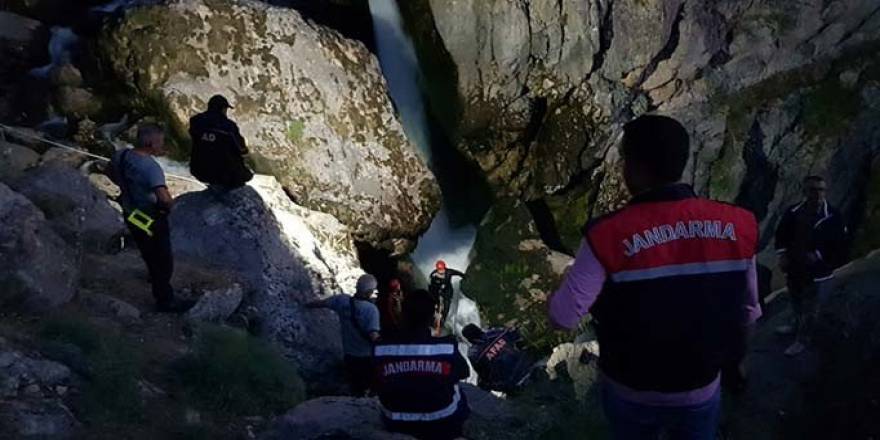 Selfie çekiminin ölüme götürdüğü gencin cesedine 2 gün sonra ulaşıldı