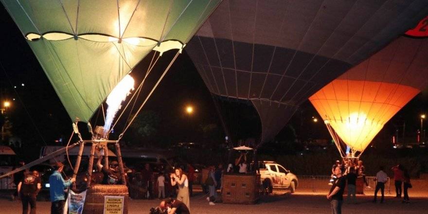Kapadokya Balon Festivali başladı
