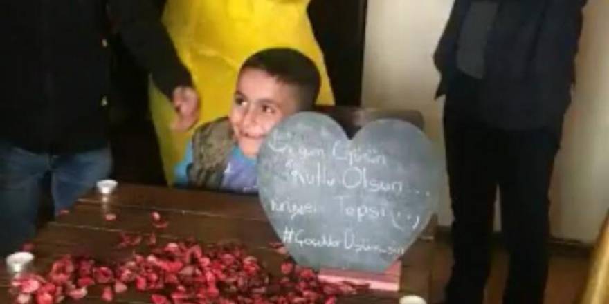 HİÇ DOĞUM GÜNÜ KUTLANMAYAN ÇOCUĞA SÜRPRİZ