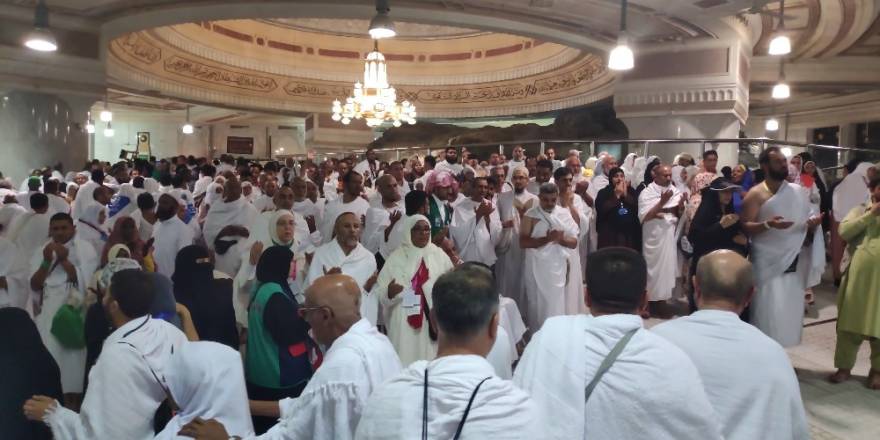 Hacı adayları kutsal topraklarda