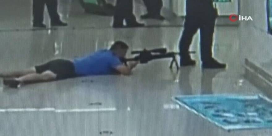 Usta atış: Keskin nişancı rehineyi tek kurşunla kurtardı