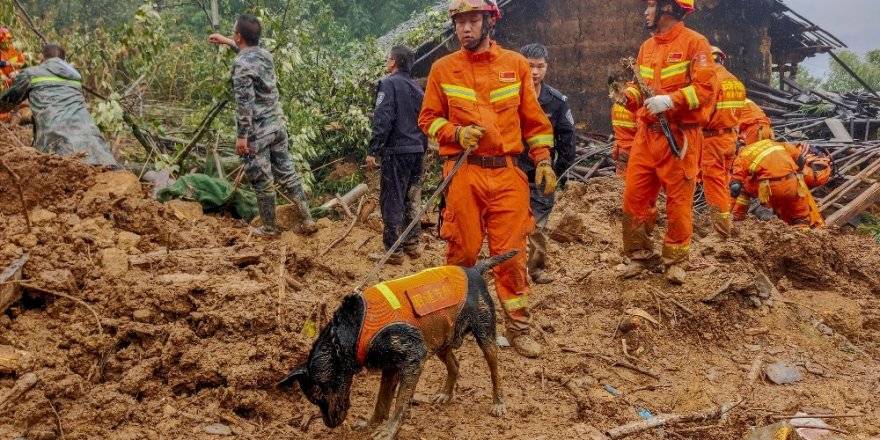 Çin’de heyelan, çok sayıda kişi kayıp