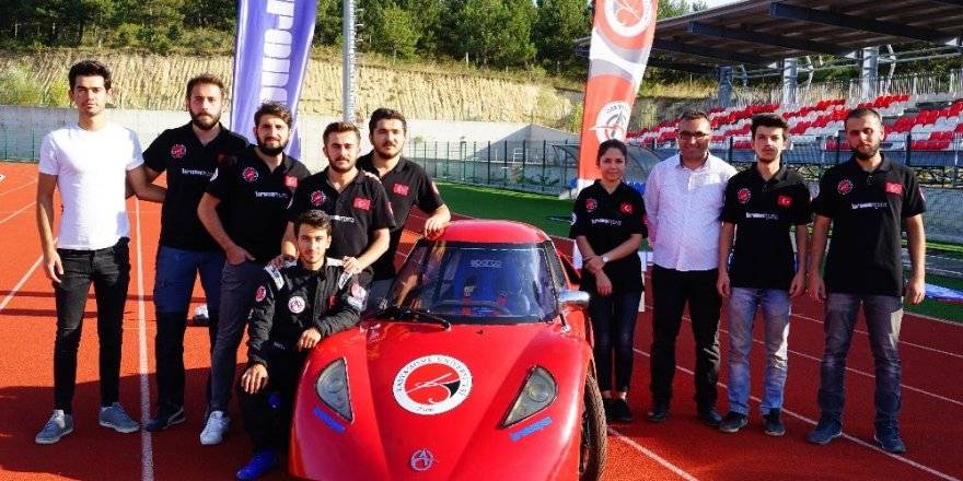 Öğrenciler üretti: Atık malzemeden 1 TL ile 100 kilometre gidebilen araç üretti